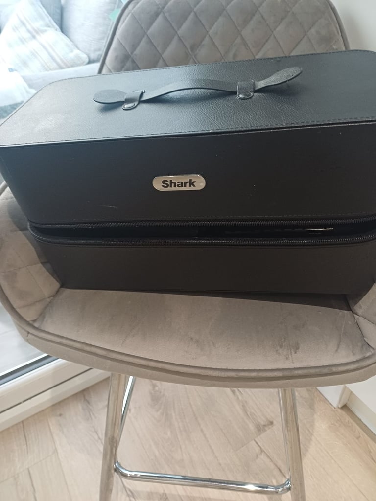 Shark hair dryer styling set