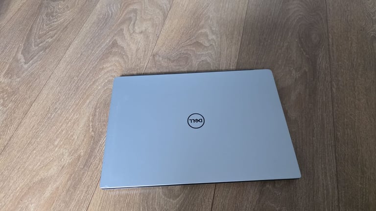 Dell Vostro 5490 laptop 16gb ram memory Intel i5-10210U Quad core processor