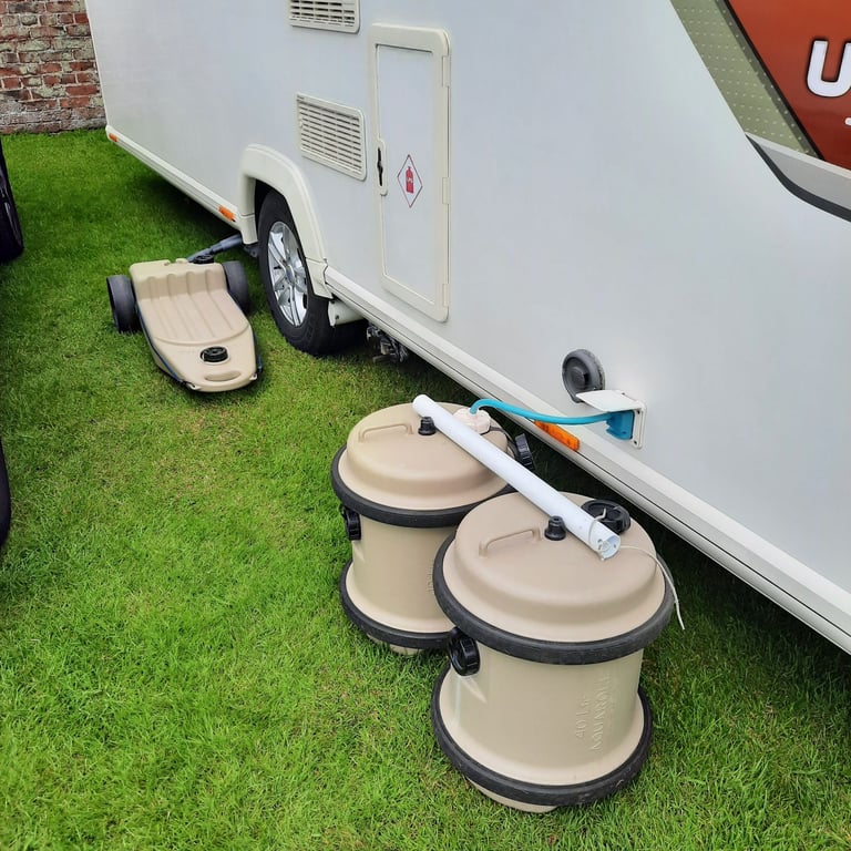Bailey Unicorn Cadiz Series 2 Four Berth Caravan  2013