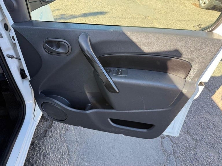 2016 16 RENAULT KANGOO 1.5 DCI ML19 BUSINESS PANEL VAN 5DR DIESEL MANUAL MWB EUR