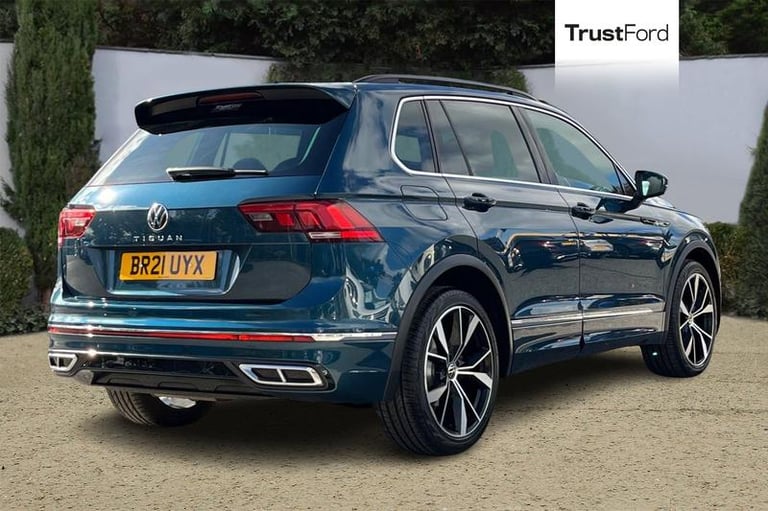 2021 Volkswagen Tiguan 2.0 TDI R-Line 5dr DSG ** Touch Screen Navigation - USB / Bluetooth Connec...