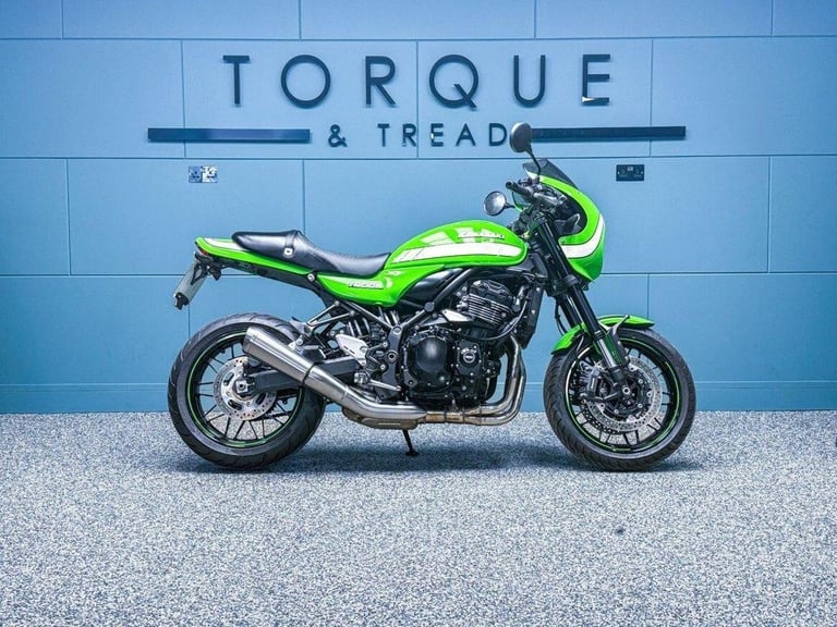 2018 18 KAWASAKI Z900 RS RS CAFE 900 SUPERNAKED - LOW MILES - MODERN CLASSIC