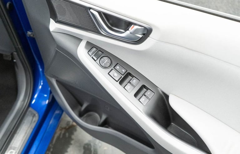 2022 72 HYUNDAI IONIQ 1.6 H-GDI PREMIUM HATCHBACK 5DR PETROL HYBRID DCT EURO 6 (