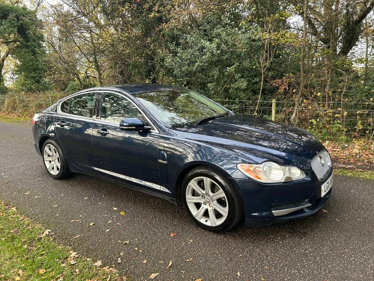 image for 2011 Jaguar XF 3.0d V6 Luxury Auto Euro 5 4dr SALOON Diesel Automatic
