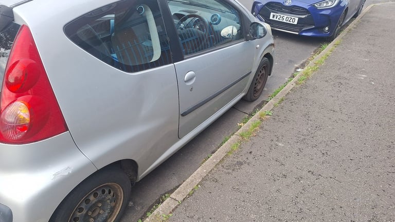image for Good Runner Peugeot 107 Learner Car