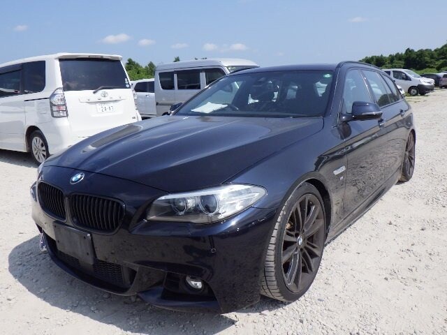 image for 2015 BMW 5 Series 520d M Sport 5dr Step Auto Estate Diesel Automatic