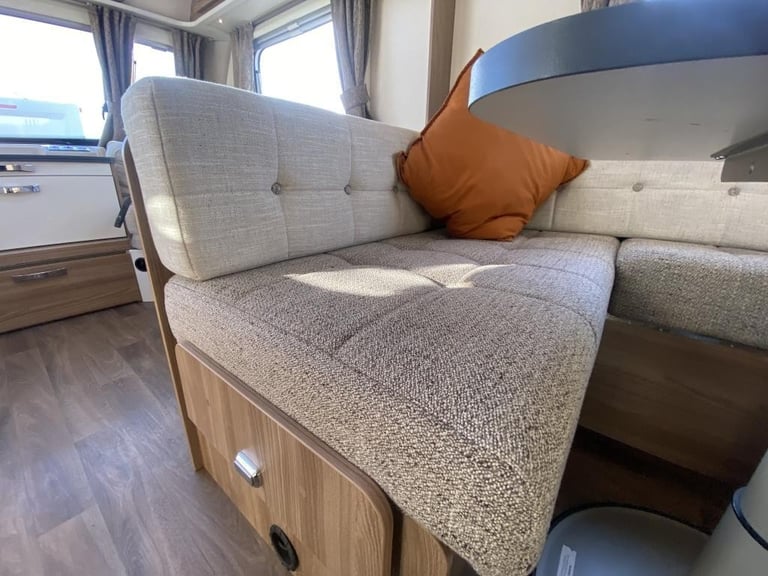 2022 SWIFT SPRITE SUPER QUATTRO FB TOURING CARAVAN