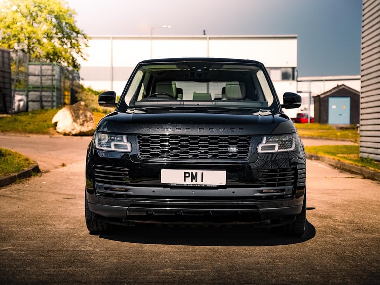  Land Rover Range Rover 5.0 P525 V8 Autobiography Auto 4WD Euro 6 (s/s) 5dr Petrol Automatic