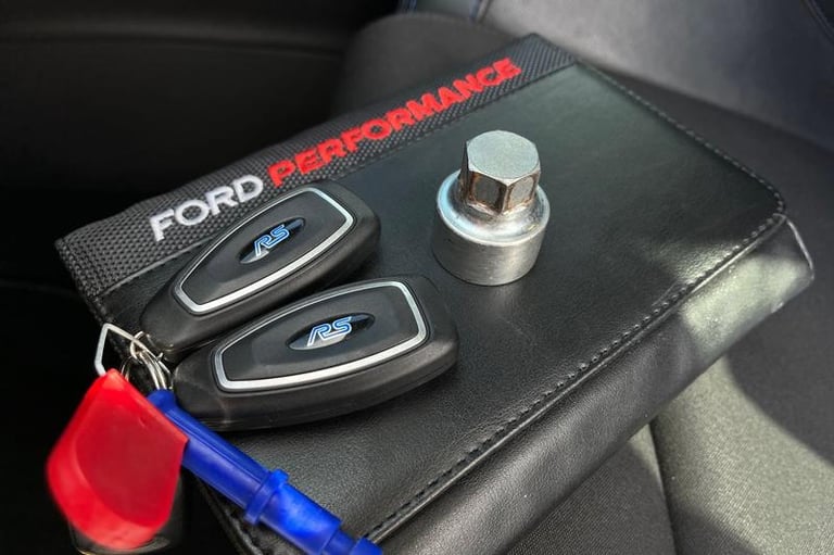 2016 Ford Focus 2.3T EcoBoost RS Hatchback 5dr Petrol Manual AWD Euro 6 (s/s) (350 ps) Manu Hatch...