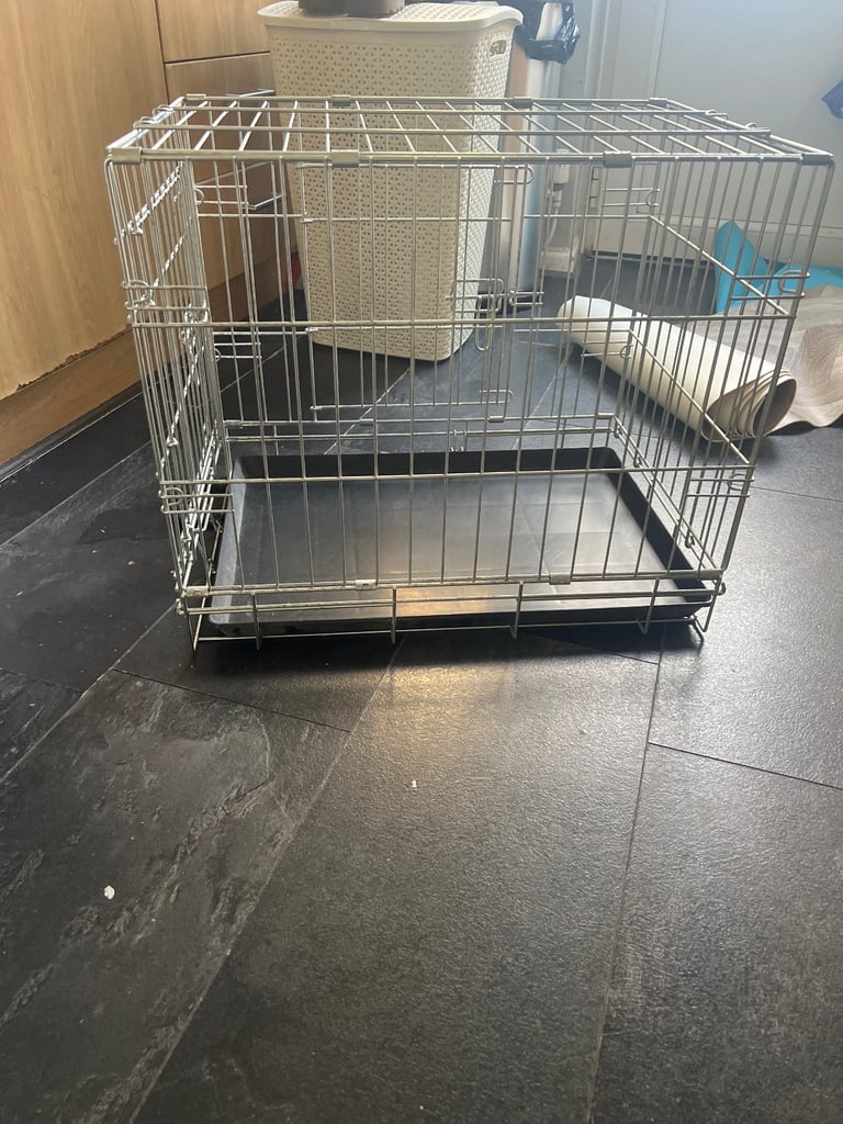 Dog crate Medium sized