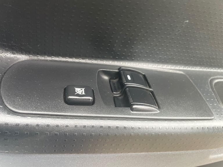 2008 Mitsubishi Colt 1.1 CZ1 3dr HATCHBACK Petrol Manual