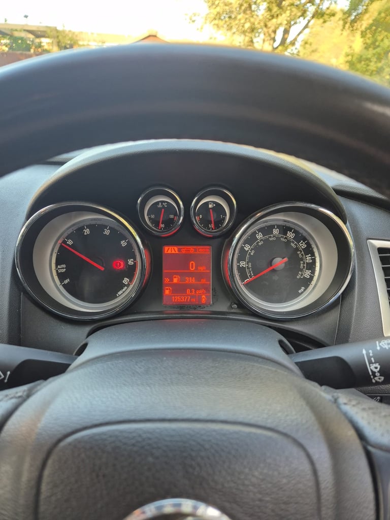 Vauxhall, ASTRA, SRI, Estate, 2013, Manual, 1956 (cc), 5 doors