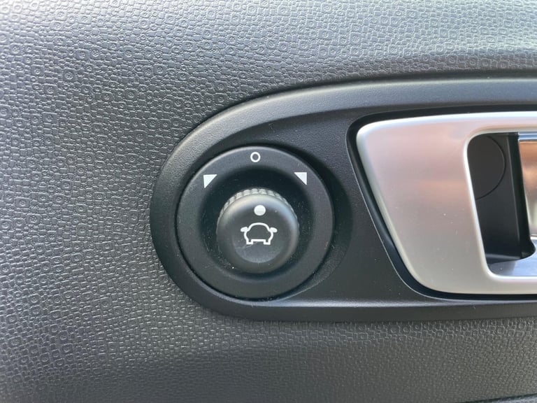 FORD ECOSPORT 1.0 EcoBoost 140 Titanium S 5dr Man, petrol, white + new timing