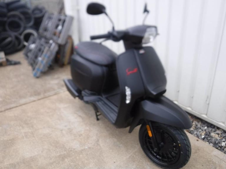 2024 Lambretta V200 0 Scooter 
