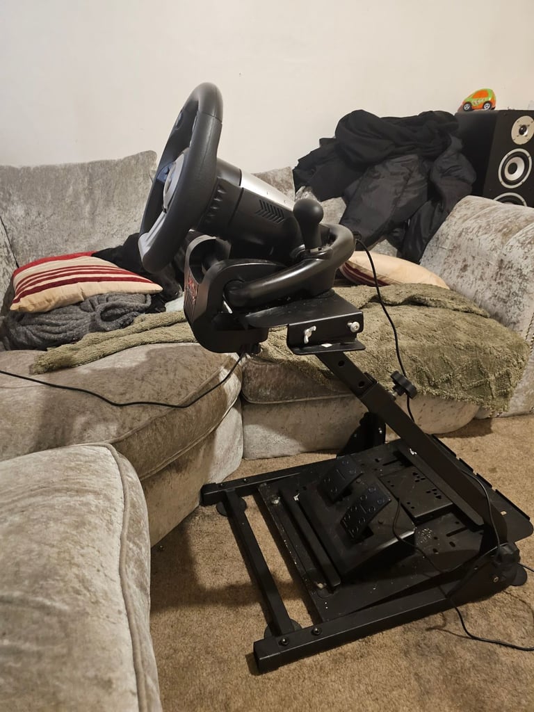 Console and accessories 