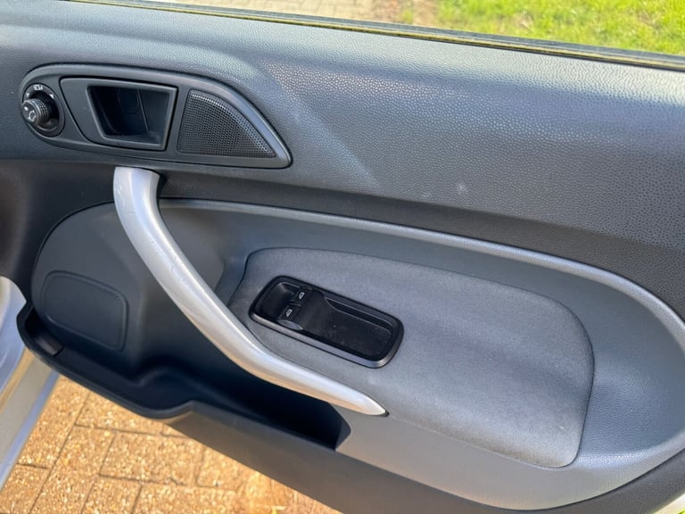 2009 Ford Fiesta 2009 Ford Fiesta 1.4 petrol | 5 spd manual 5dr HATCHBACK Petrol Manual - Image 9