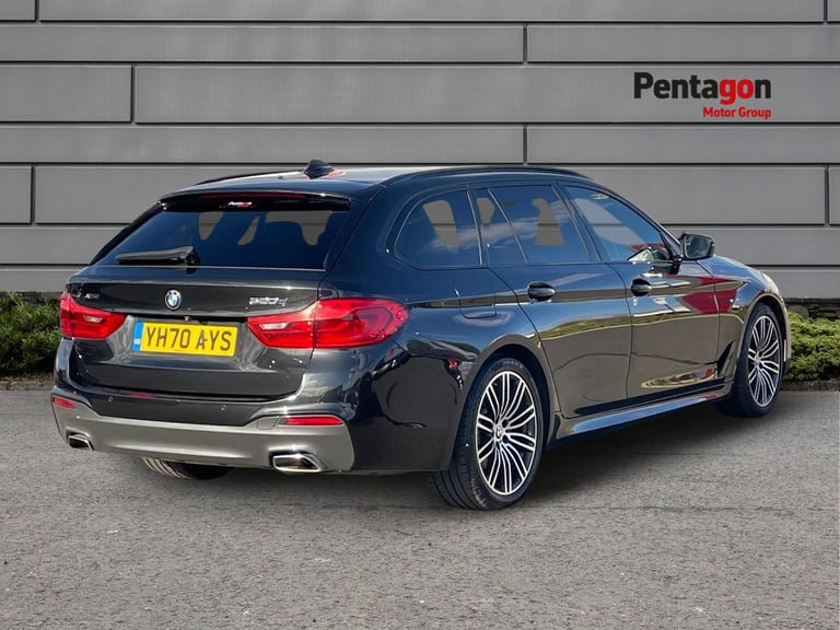  BMW 5 Series Touring 2.0 520d Mht M Sport Touring 5dr Diesel Hybrid Auto