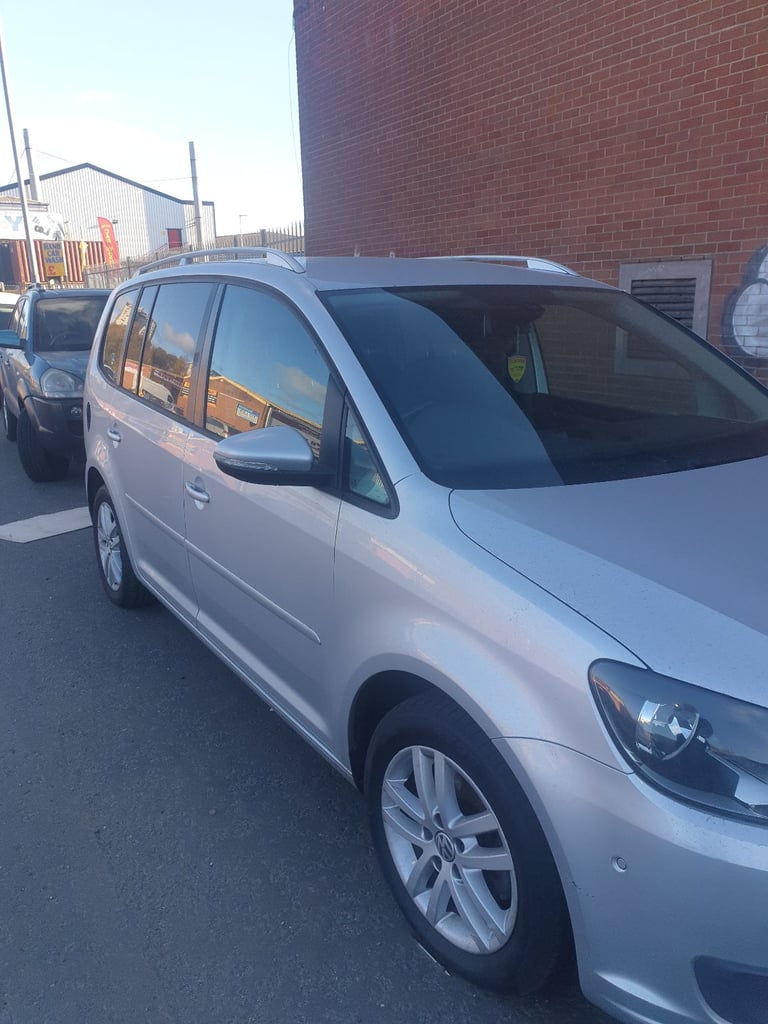 Volkswagen, TOURAN, MPV, 2012, Manual, 1598 (cc), 5 doors