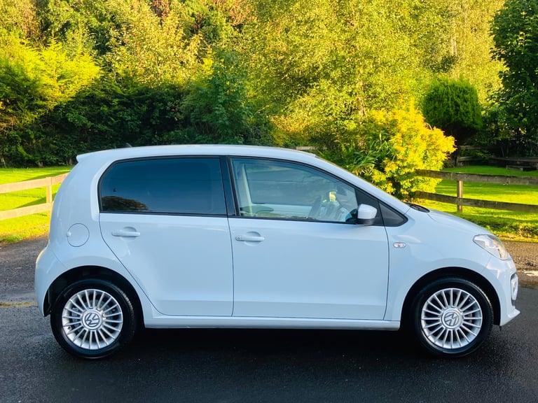 2013 VOLKSWAGEN UP HIGH 1.0 DSG Auto 5dr **MEGA SPEC - IMMACULATE - ONLY 52k**