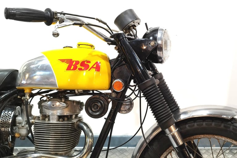 BSA B441 Victor Special