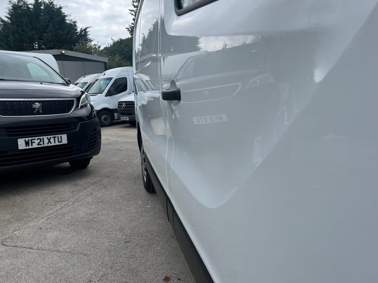 2021 Renault Trafic SL30 ENERGY dCi 120 Business Van PANEL VAN Diesel Manual