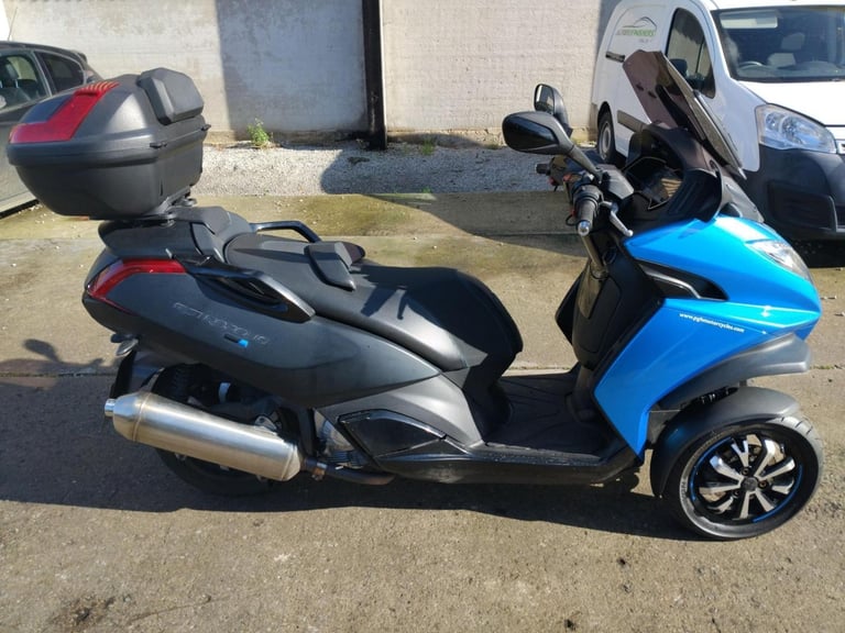 2015 PEUGEOT METROPOLIS 400 BLUELINE ABS TCS MP3 TRIKE TRICYCLE RIDE CAR LICENSE