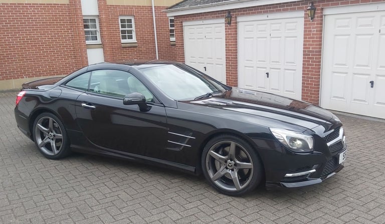 Mercedes Benz SL500 AMG Sport - Exceptional condition throughout.