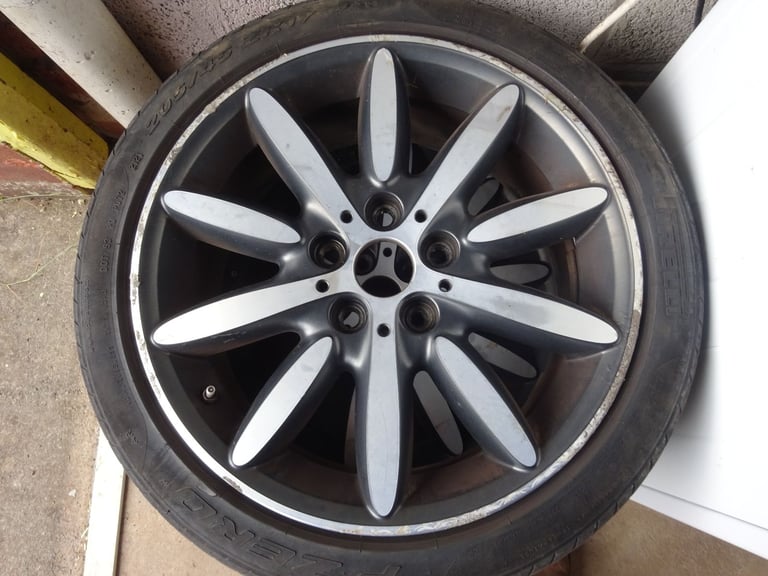 image for 2 x alloy wheels 2017 mini - propeller type