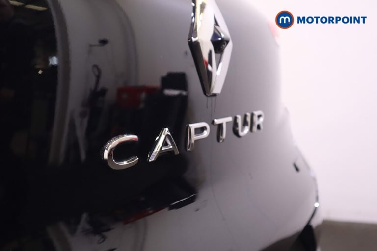 2023 Renault Captur 1.6 E-Tech Plug-in hybrid 160 Techno 5dr Auto SUV Hybrid Automatic