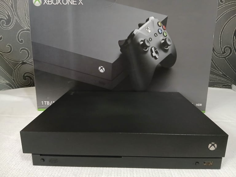 XBox One X Console 1TB , Controller & 5 Games (Inc Box)