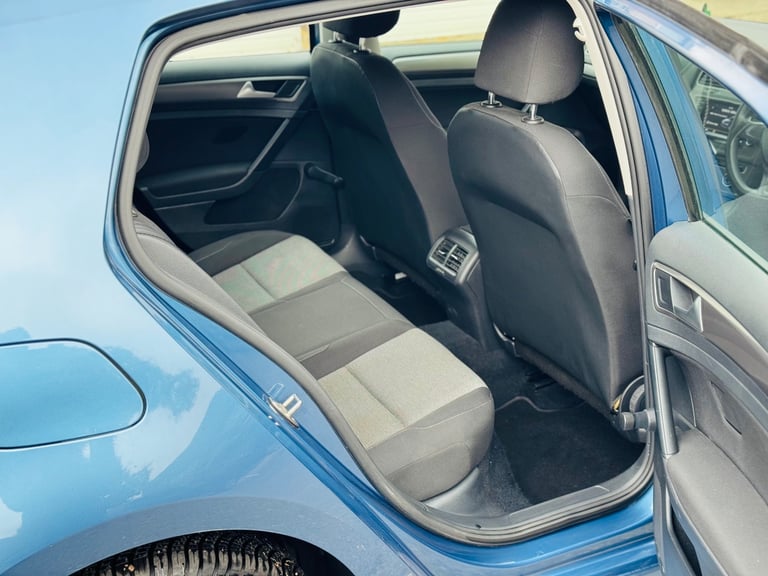 Volkswagen, GOLF, Hatchback, 2014, Manual, 1197 (cc), 5 doors
