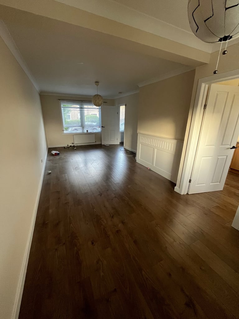 3 bed mid terrace house in Douglas 