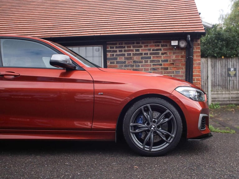 BMW 1 SERIES 3.0 M140i Shadow Edition Auto Euro 6 (s/s) 5dr 2017