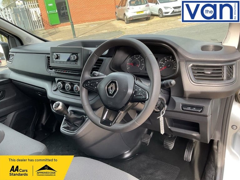 2023 Renault Trafic 2.0 dCi Blue SL28 Business Panel Van 5dr Diesel Manual L1 H1 Euro 6 (s/s) ( P...
