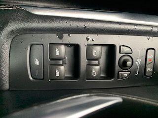 2017 Volvo V40 2.0 T3 R-Design Nav Plus Euro 6 (s/s) 5dr HATCHBACK Petrol Manual