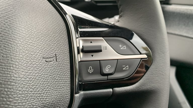 2025 Peugeot 308 SW 1.6 12.4kWh Allure Estate 5dr Petrol Plug-in Hybrid e-EAT Euro 6 (s/s) (180 E...