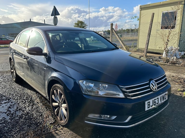 image for 2013 Volkswagen Passat 1.6 TDI BlueMotion Tech Highline Euro 5 (s/s) 4dr SALOON Diesel Manual