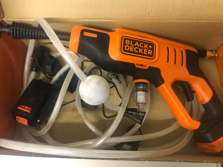 Black and decker battery power Pressure washer 