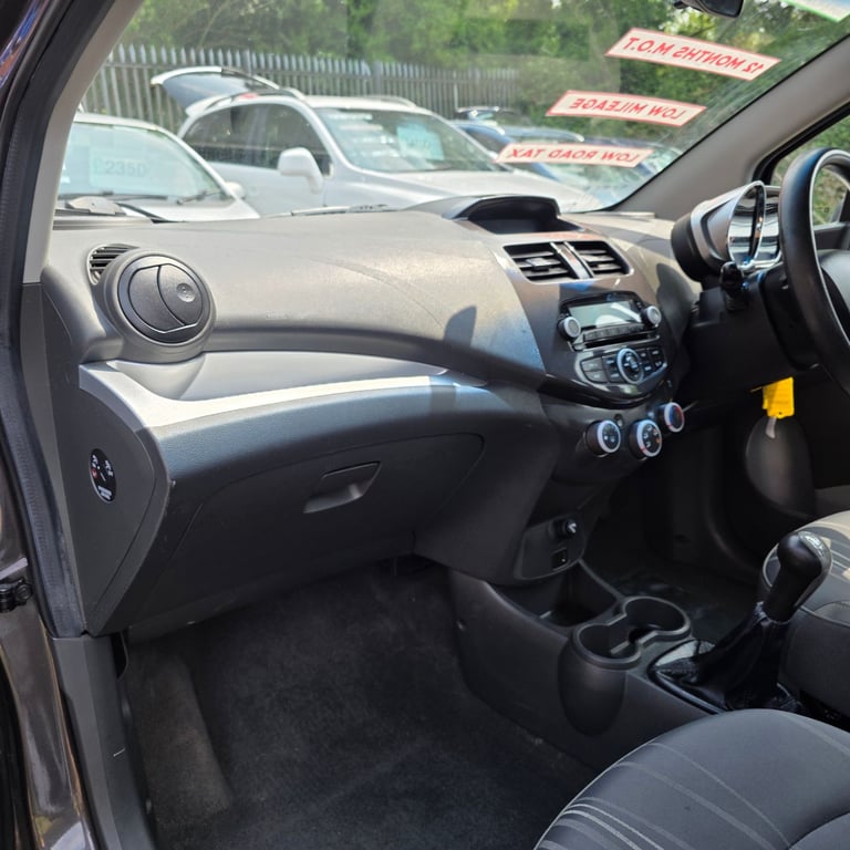 CHEVROLET SPARK 1.2 PETROL 80 BHP  LOW MILES 61K YEAR 2013 £35 ROAD TAX 12 MONTHS MOT HPI CLEAR!