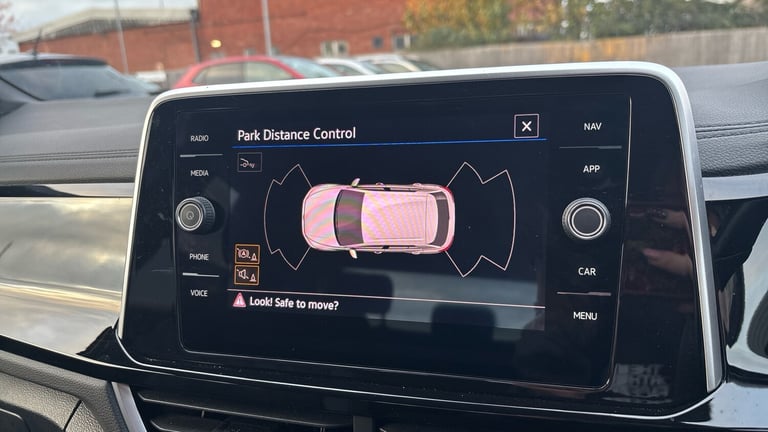 2022 Volkswagen T-Roc 1.5 TSI R-Line 5dr DSG Petrol Hatchback Hatchback Petrol Automatic