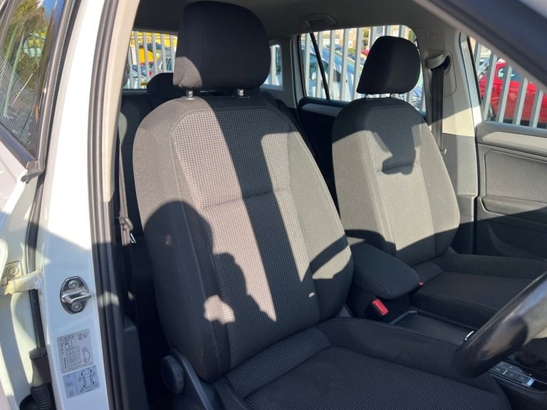 2017 Volkswagen Tiguan 2.0 TDI S SUV 5dr Diesel DSG 4Motion Euro 6 (s/s) (150 ps) ESTATE Diesel A...