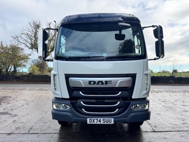 2024 74 DAF LF 260 Euro 6 Hyva extending arm skip loader sheet 34kms