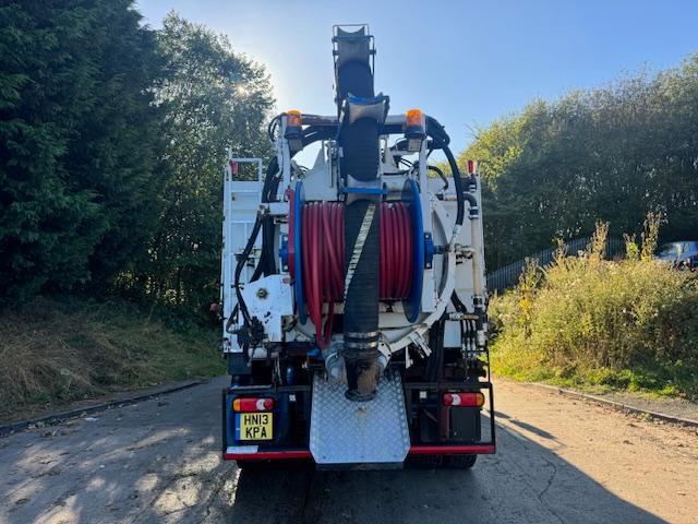 2013 DAF CF 65.220 sleeper Eurovac 1000 deep lift high volume combination tanker