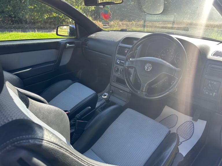 2006 Vauxhall Astra 1.8i 16V Exclusiv 2dr CONVERTIBLE Petrol Manual - Image 5