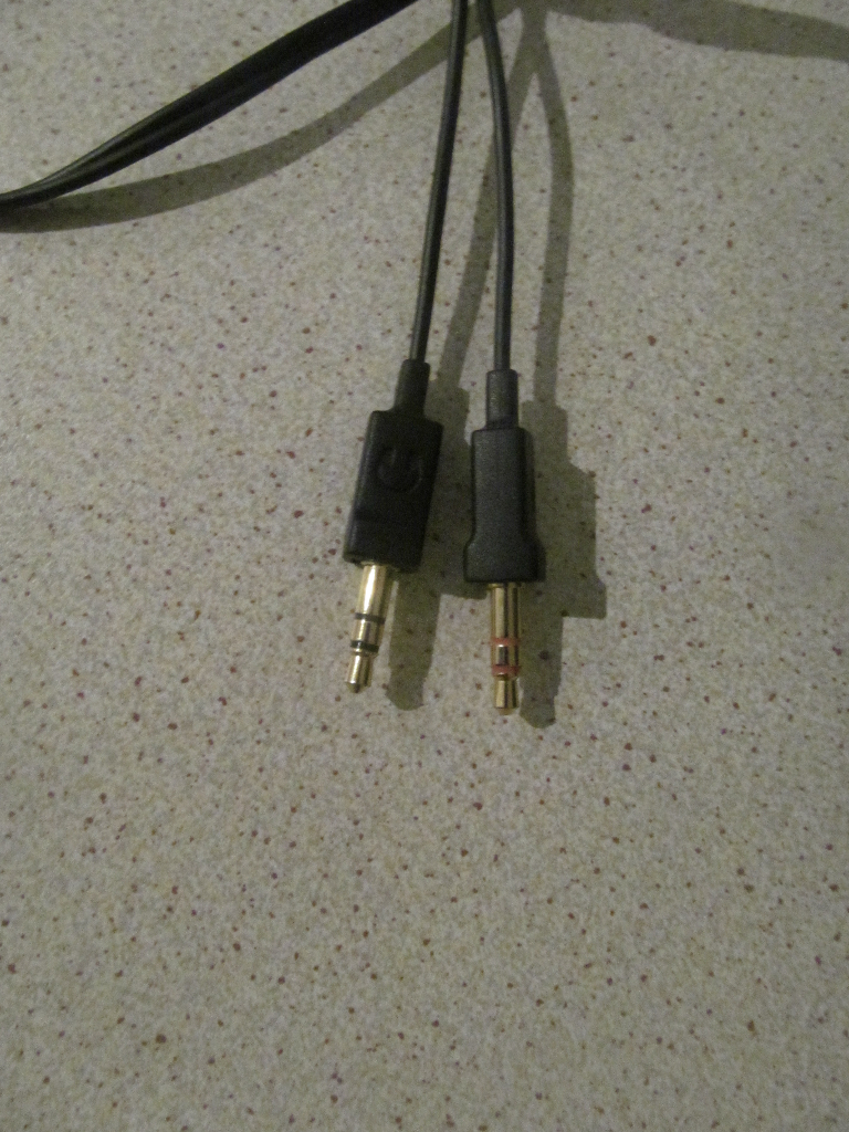 Plantronics Audio E8 A55 Jack Headset With Microphone.