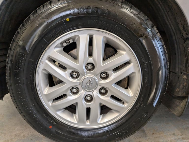 2019 Hyundai i800 2.5 CRDi SE Nav Euro 6 5dr MPV Diesel Manual