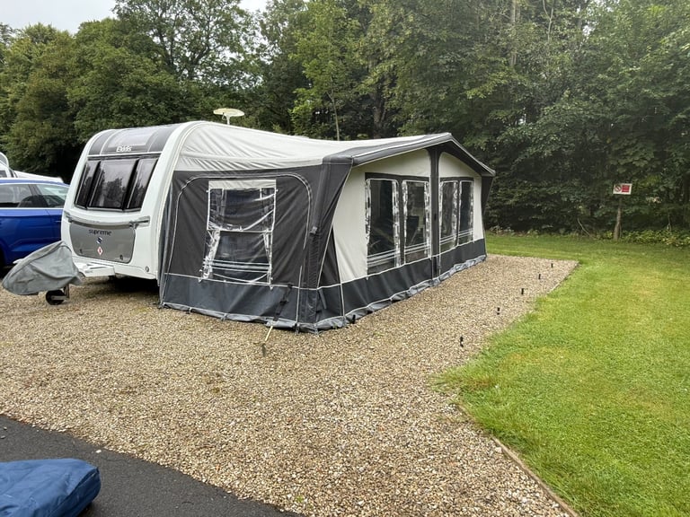 Dorema size 16 air awning