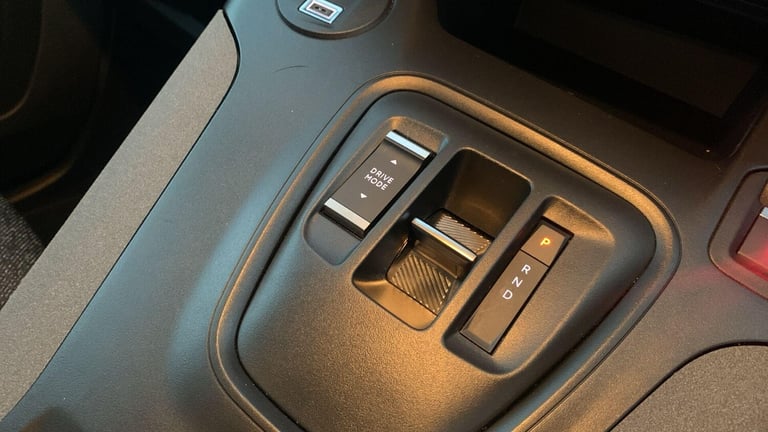 2024 Peugeot Rifter 52kWh Allure Long MPV 5dr Electric Auto (7.4kW Charger) (136 ps) MPV Electric...