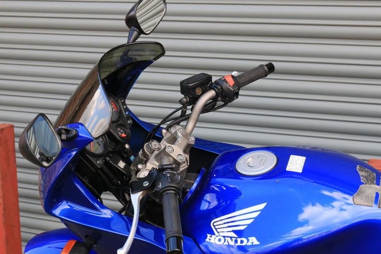 Honda HORNET CB600F 2001