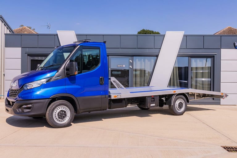 2025 Iveco Daily Business pack 160bhp Auto 2.3Diesel Blue Recovery Truck